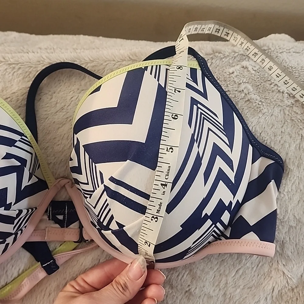 VS Bikini Top- 36DD - Picture 11 of 11